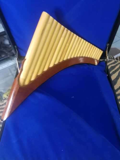 Handmade wood Roberto No90 Flute in Carrying Case