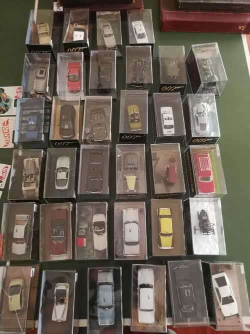 007 Model Car Collection