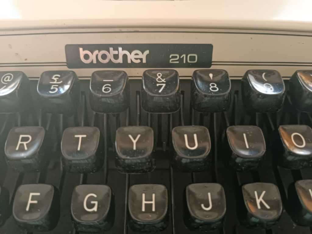 Brother 210 Typewriter(Offers Welcome)
