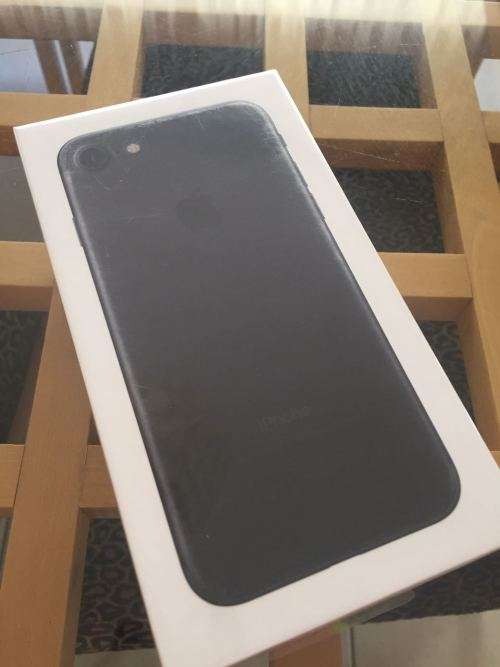 Apple iPhone 7 32 GB Black