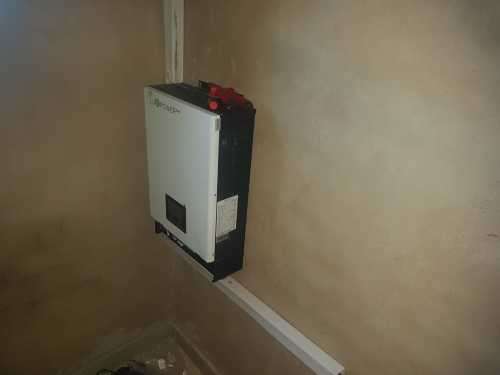 2kva Puresineave hybrid Invertor