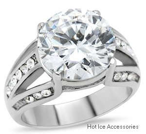**INTERNATIONAL POSTAGE**STAINLESS STEEL SIMULATED DIAMOND RING