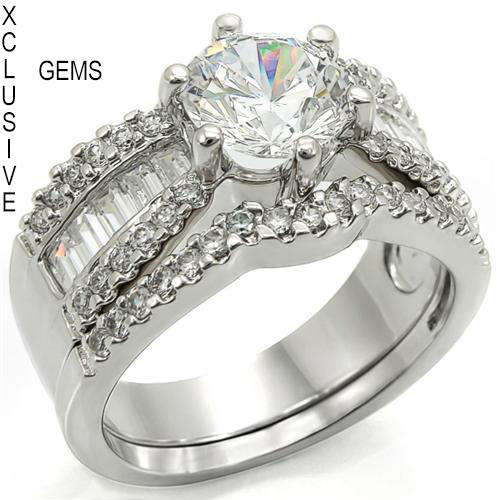 **In Stock* R35 POSTAGE* 18K WHITE GOLD PLATED SIMULATED DIAMOND WEDDING RING