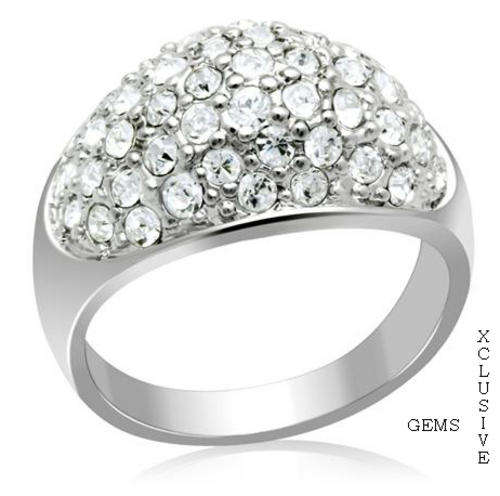 IN STOCK **R35 POSTAGE** 18K WHITE GOLD PLATED SIMULATED DIAMOND RING