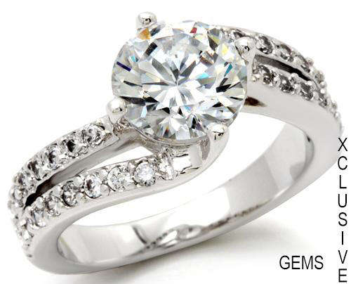 * GLAMOROUS* 18K WHITE GOLD PLATED SIMULATED DIAMOND LADIES RING