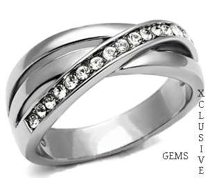 **GORGEOUS SIMULATED DIAMOND STAINLESS STEEL LADIES RING