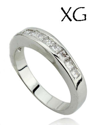 **LOCALLY IN STOCK**  SIMULATED DIAMOND 18K WHITE GOLD PLATED RING