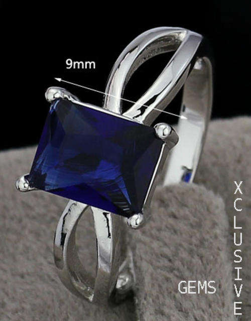 *LOCALLY IN STOCK* STUNNING 18K WHITE GOLD PLATED SIMULATED SAPPHIRE LADIES RING