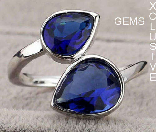 ** 18K WHITE GOLD PLATED SIMULATED SAPPHIRE LADIES RING