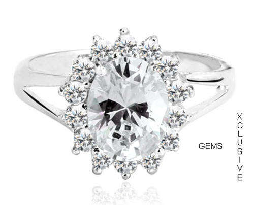 * R35 POSTAGE* 18K WHITE GOLD PLATED SIMULATED DIAMOND LADIES RING