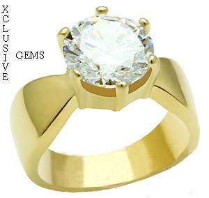 * STUNNING* 18K GOLD PLATED SIMULATED DIAMOND LADIES RING