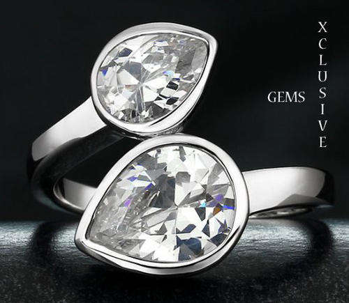 * LOCALLY IN STOCK* 18K WHITE GOLD PLATED SIMULATED DIAMOND LADIES RING