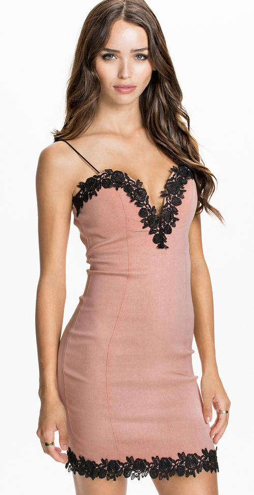 PRETTY CONTRAST LACE TRIM DRESS