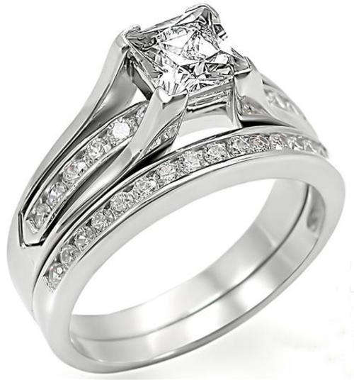 BEAUTIFUL 18K WHITE GOLD PLATED SIMULATED DIAMOND WEDDING RING SET