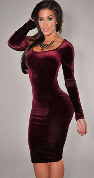 LUXURIOUS VELVET MIDI DRESS