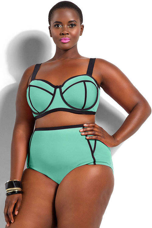 **PLUS SIZE** UNDERWIRE TOP WITH CONTRAST PIPING DETAIL BIKINI