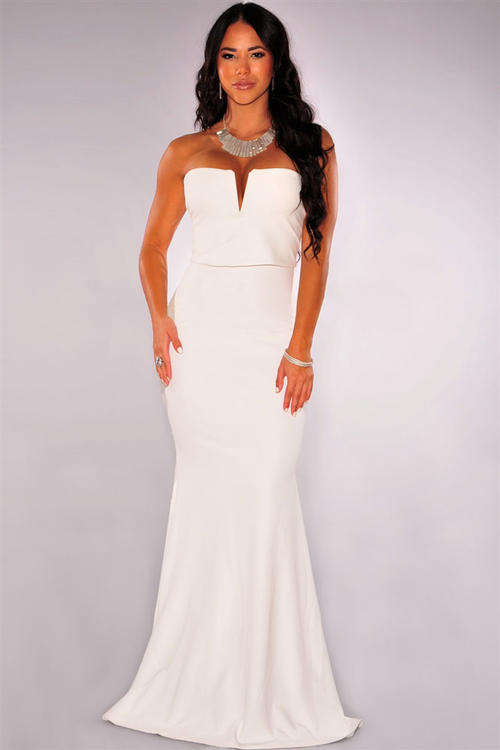 ELEGANT STRAPLESS PLUNGING V NECK DETAIL MAXI DRESS