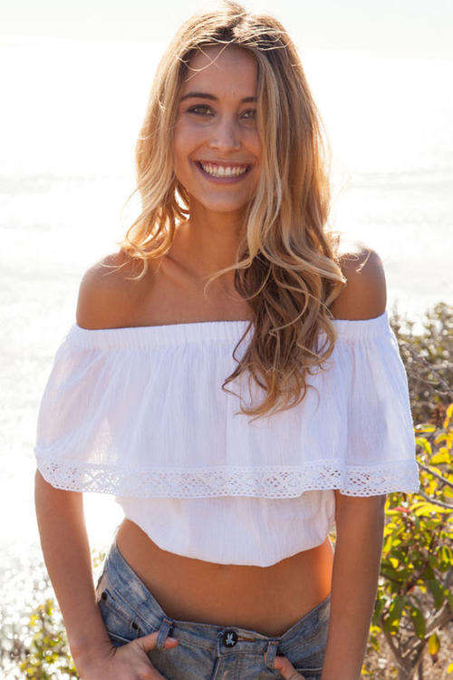 WONDERFUL WHITE LACE TRIM OFF SHOULDER DESIGN TOP