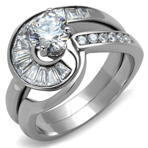 BEAUTIFUL 18K WHITE GOLD PLATED SIMULATED DIAMOND WEDDING RING SET