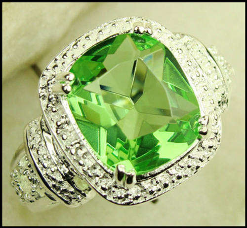 STERLING SILVER GREEN QUARTZ CZ RING