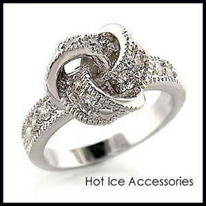 **INTERNATIONAL POSTAGE** 18K WHITE GOLD PLATED SIMULATED DIAMOND RING