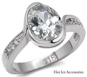 **INTERNATIONAL POSTAGE**STAINLESS STEEL SIMULATED DIAMOND RING