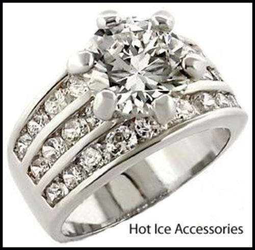 **INTERNATIONAL POSTAGE** 18K WHITE GOLD PLATED SIMULATED DIAMOND RING