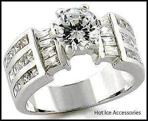**INTERNATIONAL POSTAGE** 18K WHITE GOLD PLATED SIMULATED DIAMOND RING