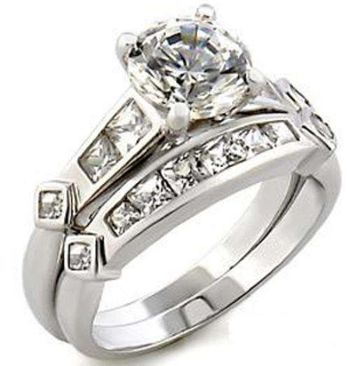 **POSTAGE R35** SIMULATED DIAMOND 18K WHITE GOLD PLATED WEDDING RING SET