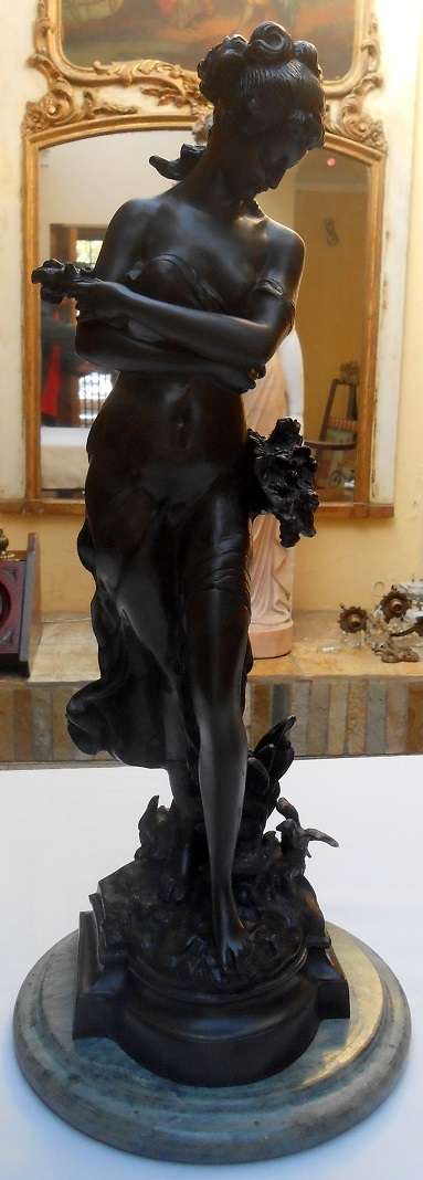 Exquisite Statue