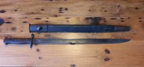1907 303 Bayonet with scabbart