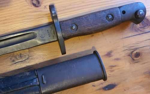 1907 303 Bayonet with scabbart