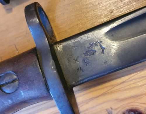 1907 303 Bayonet with scabbart