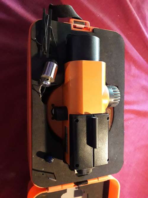 ALLBUILD AL 120 DUMPY LEVEL WITH ITS BOX.