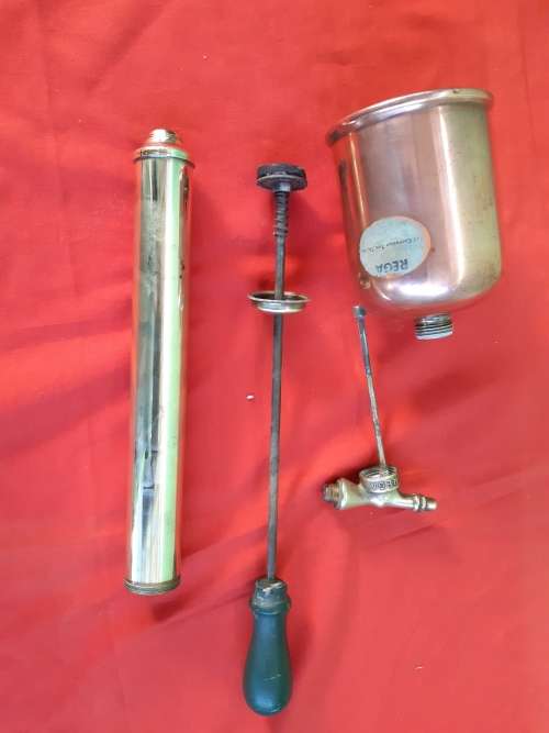 VINTAGE BRASS AND COPPER BUG SPRAYER
