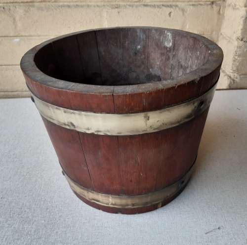 VINTAGE  OAK WINE BARREL PLANT POT HOLDER WITH BRASS HOOPS