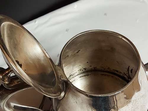 AMAZING FIND! UNION CASTLE LINE 1900 LATE VICTORIAN LARGE  SILVER PLATED TEA POT WITH BASE