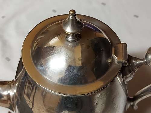AMAZING FIND! UNION CASTLE LINE 1900 LATE VICTORIAN LARGE  SILVER PLATED TEA POT WITH BASE