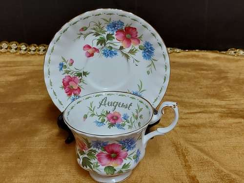 BEAUTIFUL ROYAL ALBERT BONE CHINA FLOWER OF THE MONTH AUGUST TEA DUO