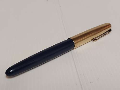 VINTAGE PARKER 51 FOUNTAIN PEN WITH A 1/10 16K GOLD FILLED CAP