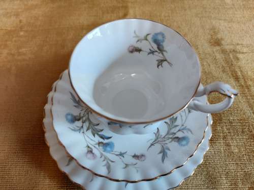 BEAUTIFUL ROYAL ALBERT BONE CHINA BRIGADOON TEA TRIO
