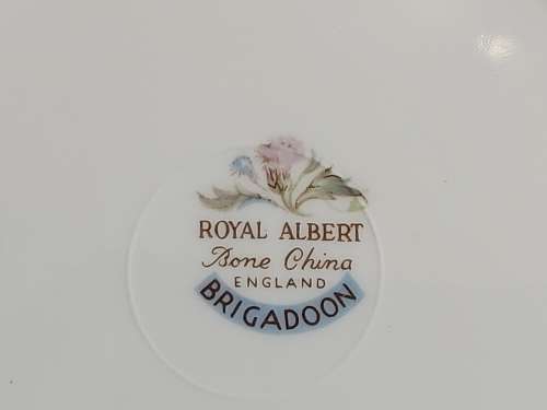 BEAUTIFUL ROYAL ALBERT BONE CHINA BRIGADOON TEA TRIO
