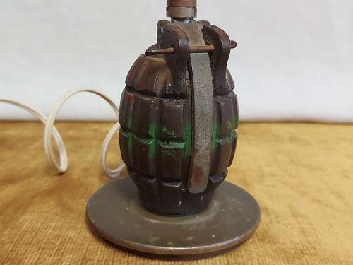 STUNNING AND QUIRKY BRONZE HAND GRENADE TABLE LAMP IN WORKING CONDITION