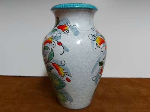 BEAUTIFULLY ADORNED MADE IN ITALY VINTAGE ART POTTERY VASE WITH AN AWESOME RAISED FLORAL DESIGN