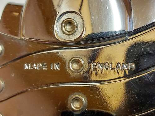 BEAUTIFUL LAZY FISH MADE IN ENGLAND CONCERTINA CORKSCREW