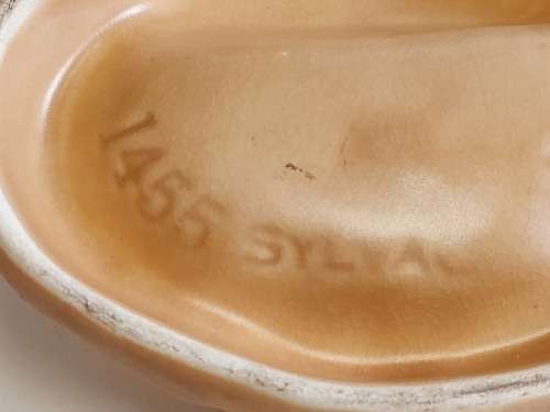 VINTAGE HIGHLY COLLECTIBLE SYLVAC DISH WITH A RABBIT FIGURINE PERCHED ON IT