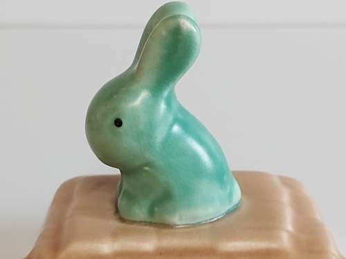 VINTAGE HIGHLY COLLECTIBLE SYLVAC DISH WITH A RABBIT FIGURINE PERCHED ON IT