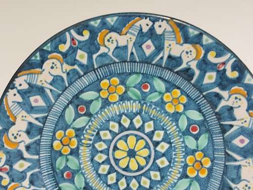 BEAUTIFUL VINTAGE MID-CENTURY V PINTO VIETRI MADE IN ITALY PLATE - STUNNING FLORAL AND EQUINE DESIGN