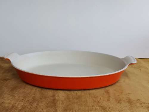 VINTAGE LARGE LE CREUSET MADE IN FRANCE ENAMELED CAST IRON OVAL OVEN DISH, NO 36