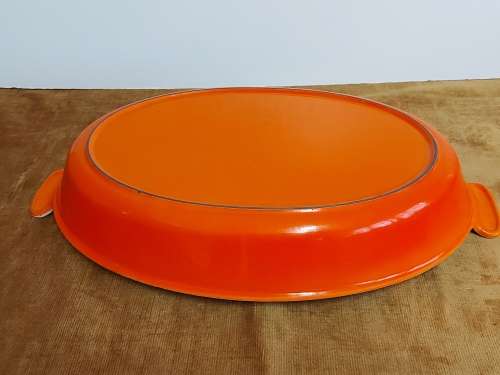 VINTAGE LARGE LE CREUSET MADE IN FRANCE ENAMELED CAST IRON OVAL OVEN DISH, NO 36
